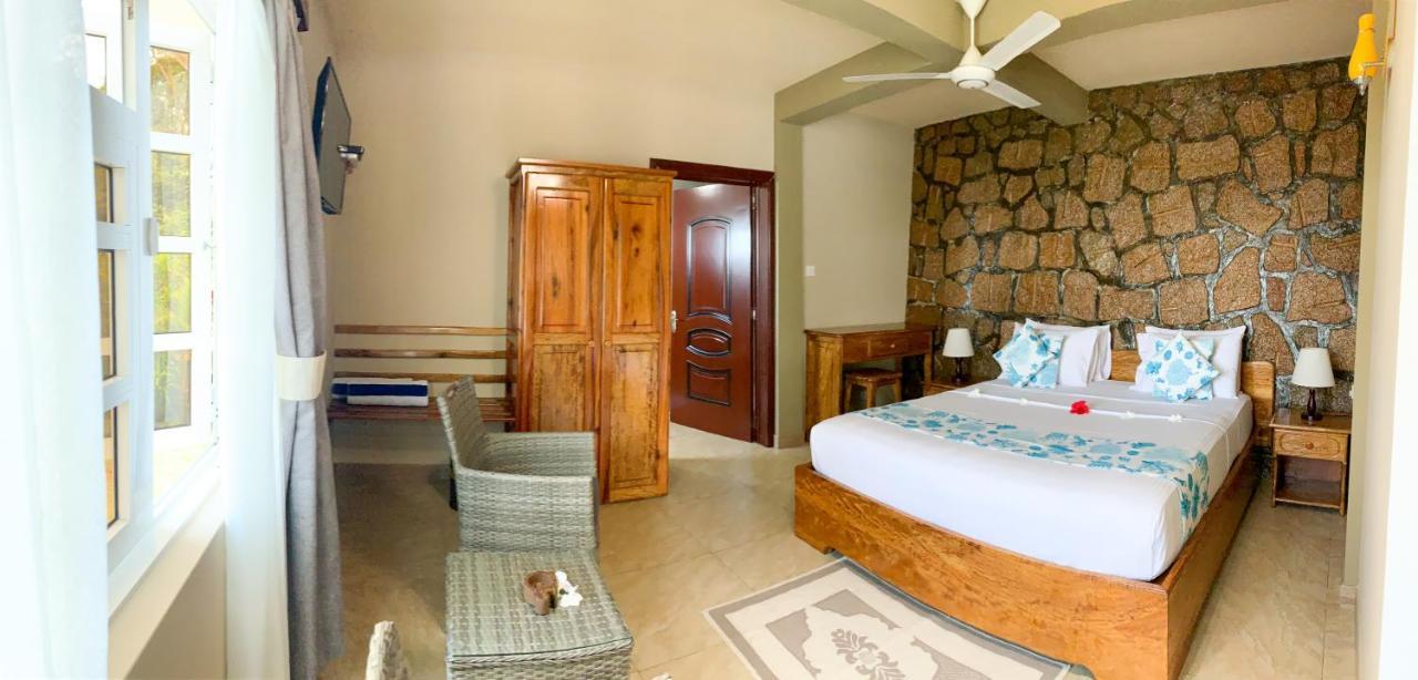 Exotic Guest House Anse Volbert Village Kültér fotó